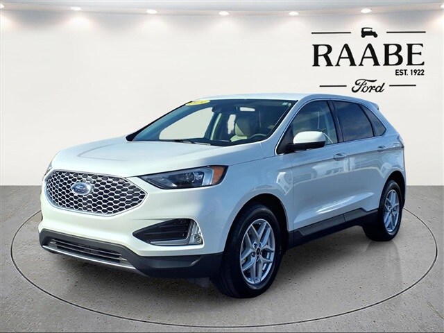 2024 Ford Edge SEL photo 3