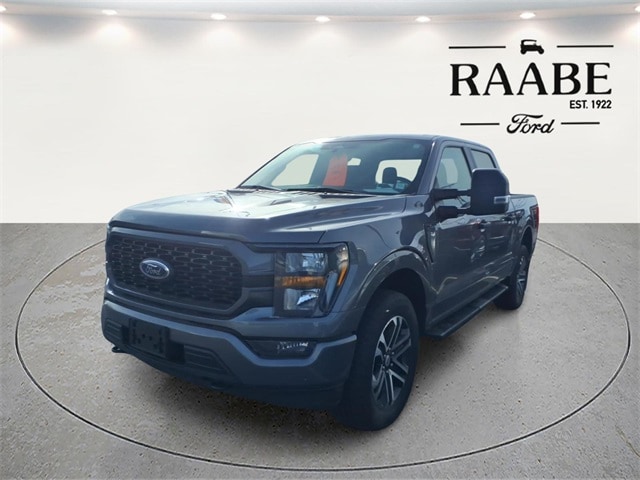 2023 Ford F-150 XL photo 3