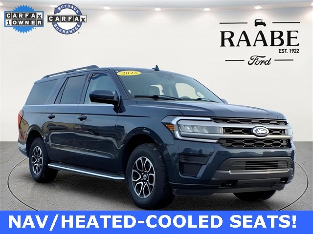 2023 Ford Expedition XLT's photo