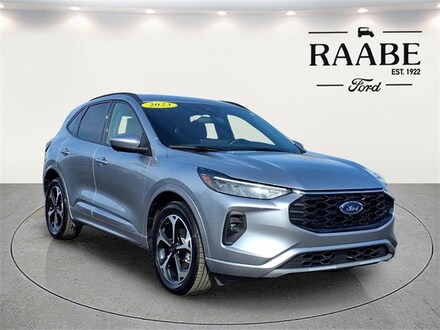 2023 Ford Escape ST-Line Select SUV