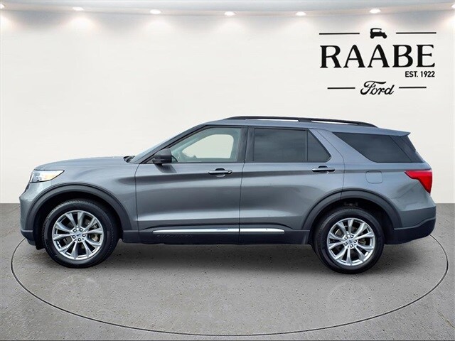 2023 Ford Explorer XLT photo 4