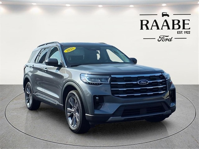 2025 Ford Explorer SUV 