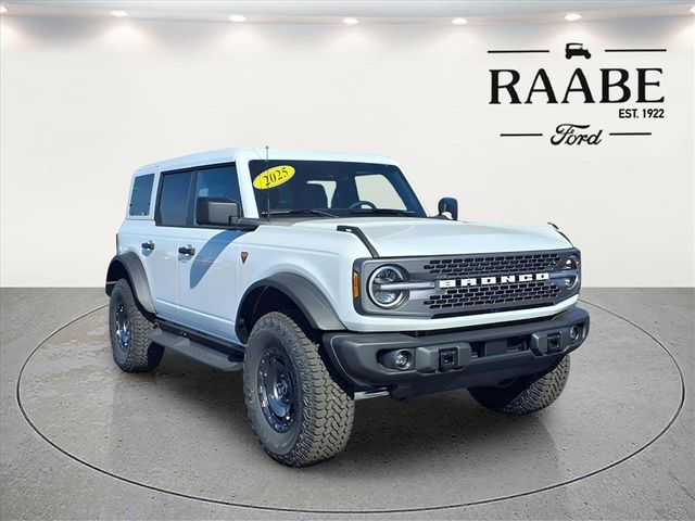 2025 Ford Bronco SUV 