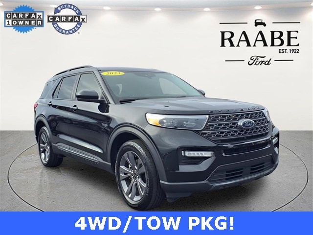 2023 Ford Explorer SUV 