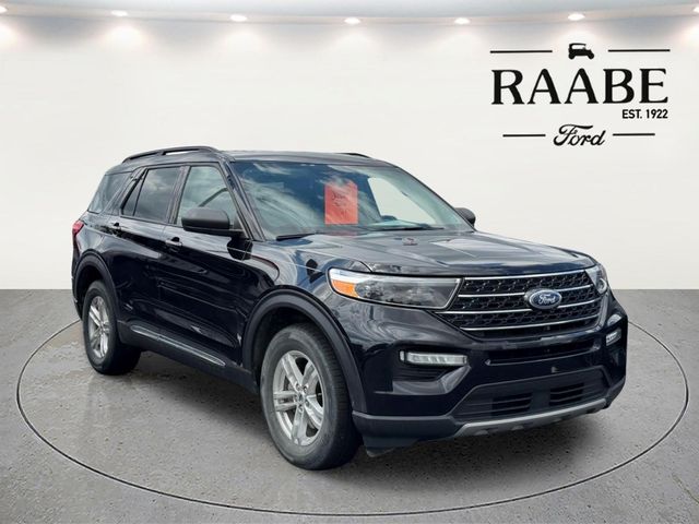 2023 Ford Explorer SUV 