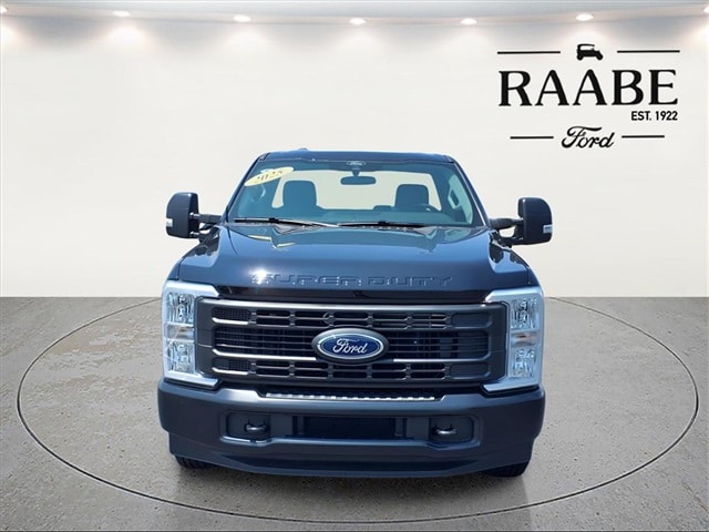 2025 Ford F-250 XL photo 2