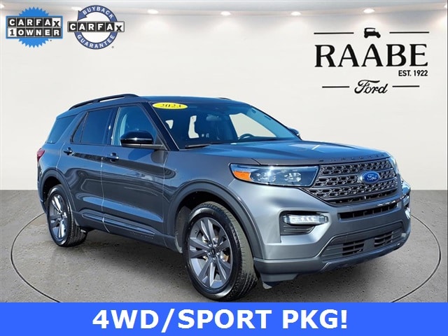 2023 Ford Explorer SUV 