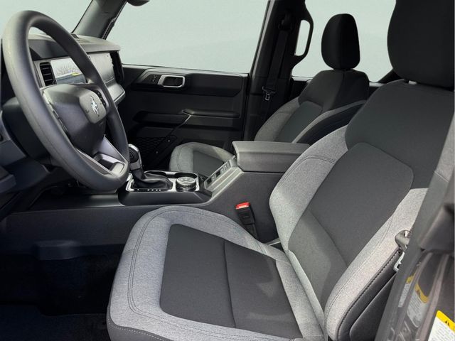 2026 Ford Bronco 4-Door Base - Photo 9