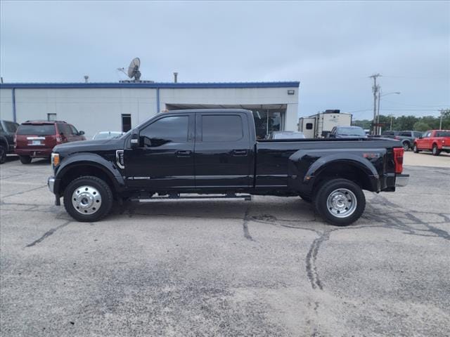 Used 2019 Ford F-450 Super Duty Lariat with VIN 1FT8W4DT5KED10146 for sale in Wellington, KS