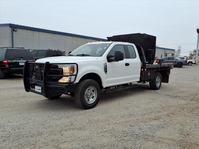 2021 Ford F-350 Super Duty Chassis Cab XL's photo