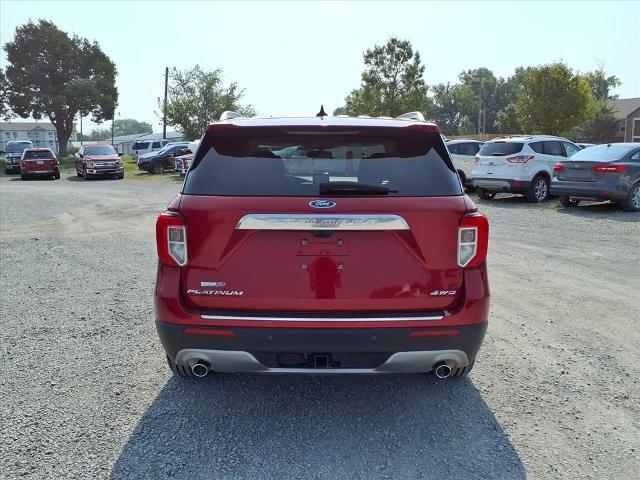 2022 Ford Explorer Platinum photo 2