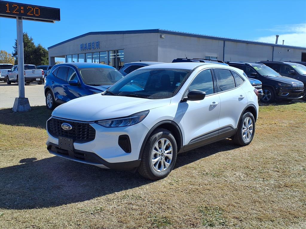 2025 Ford Escape Active's photo