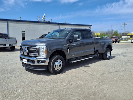 2026 Ford Super Duty F-350&reg; XLT TRUCK