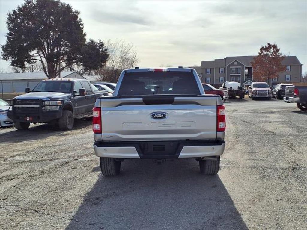 Used 2023 Ford F-150 XL Crew Cab Short Bed Truck