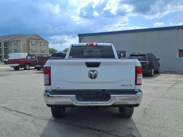 2023 Ram 2500 Tradesman photo 4