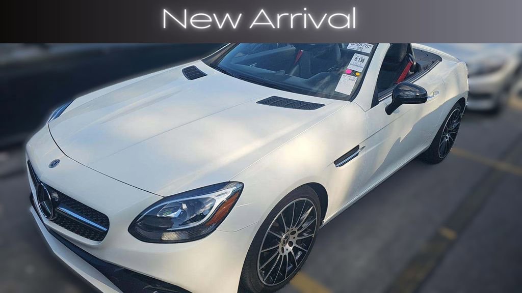 2019 Mercedes-Benz SLC SLC300's photo