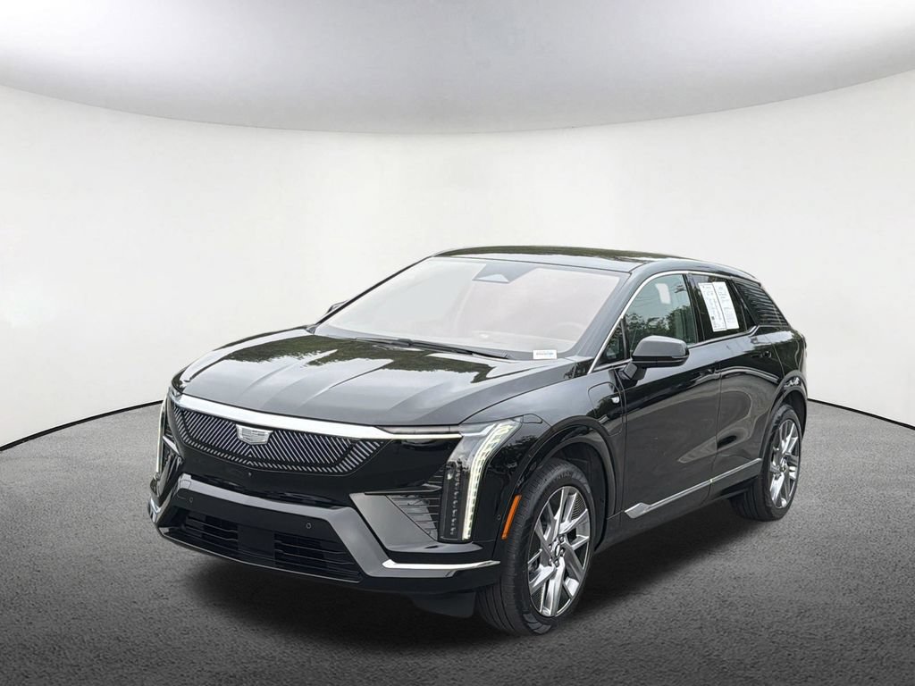 2025 Cadillac OPTIQ Luxury 2 AWD