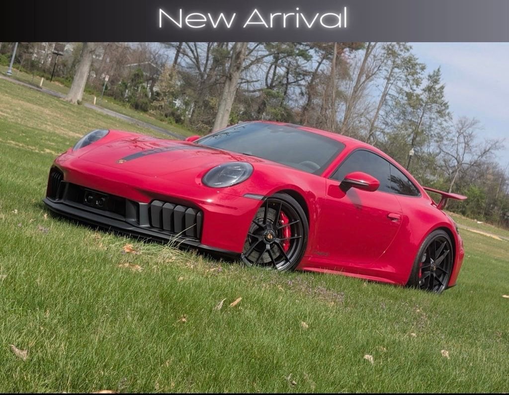 2025 Porsche 911 Carrera GTS Coupe's photo