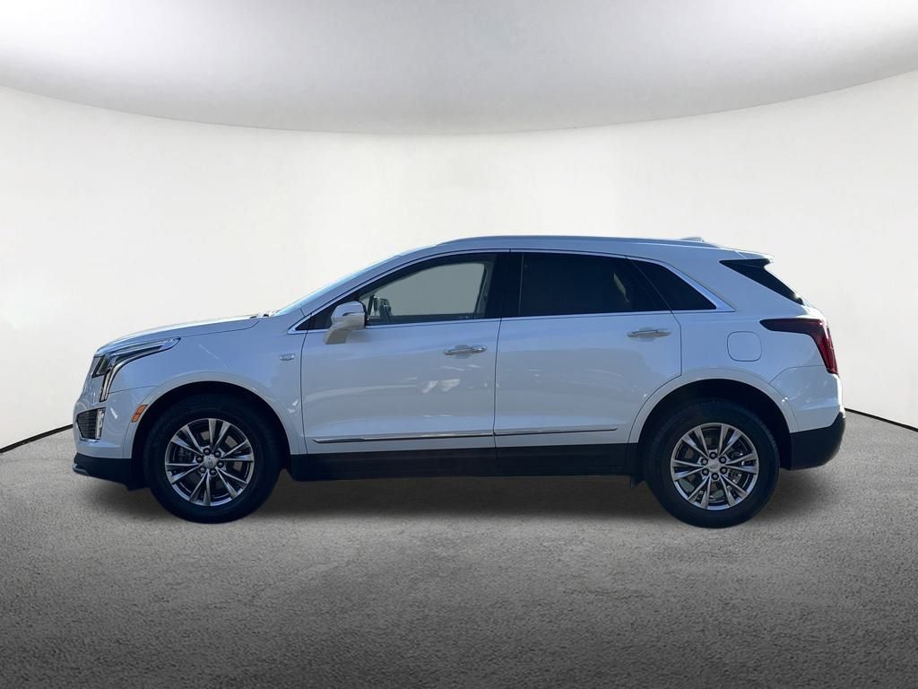 2022 Cadillac XT5 Premium Luxury photo 2