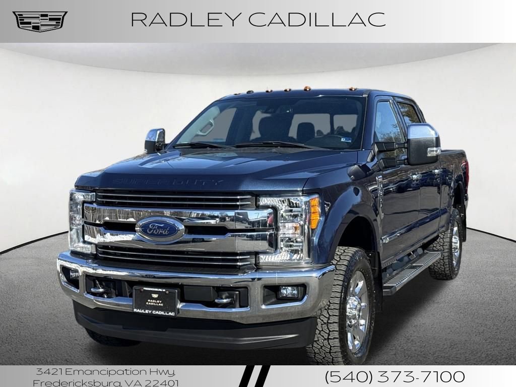 2017 Ford F-350 Super Duty Platinum Crew Cab 4WD