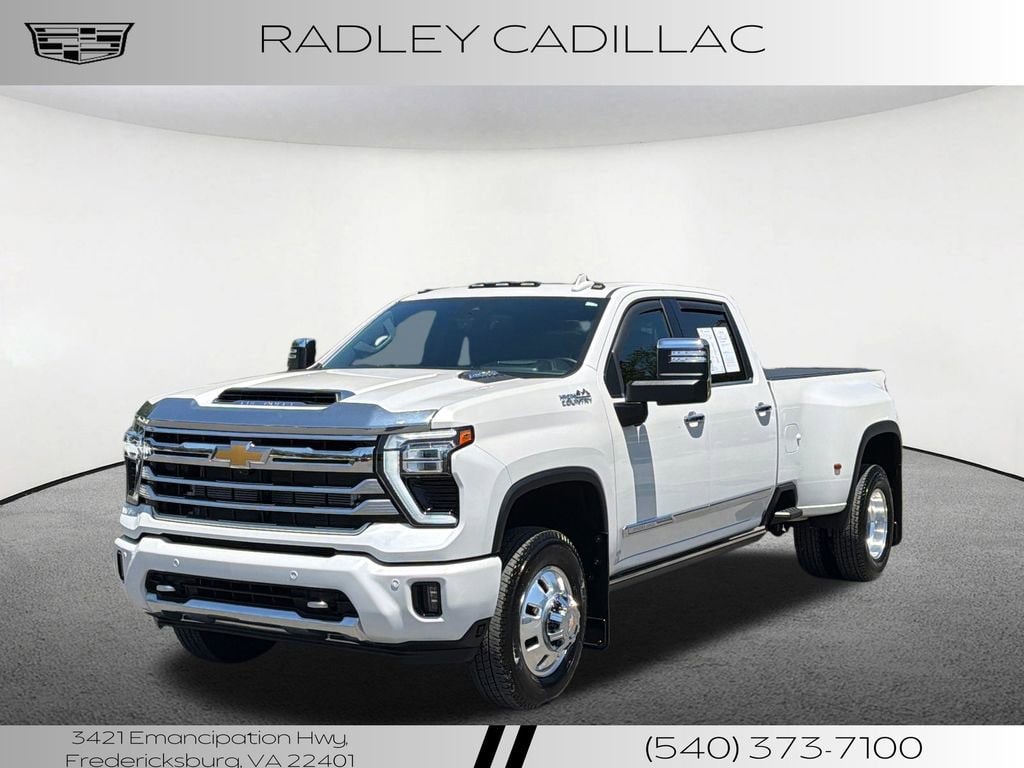 2025 Chevrolet Silverado HD High Country 4WD Crew Cab Long Box DRW's photo