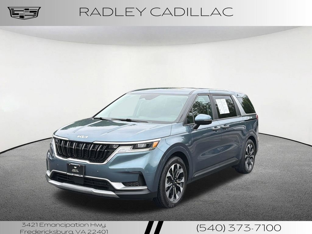 2023 Kia Sedona EX's photo