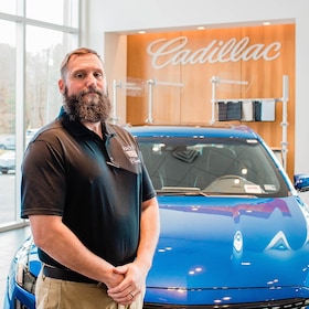 Staff member Eric Motley from ID_0ba8fa42eb9a