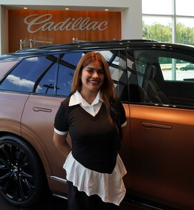Staff member Suzette Soto from ID_7f9153305460