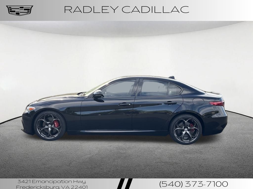 2019 Alfa Romeo Giulia Ti Sport photo 2