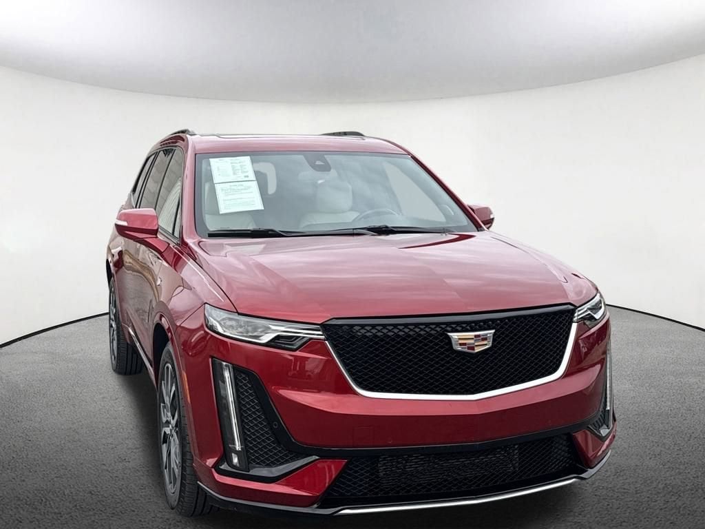 2023 Cadillac XT6 Sport's photo
