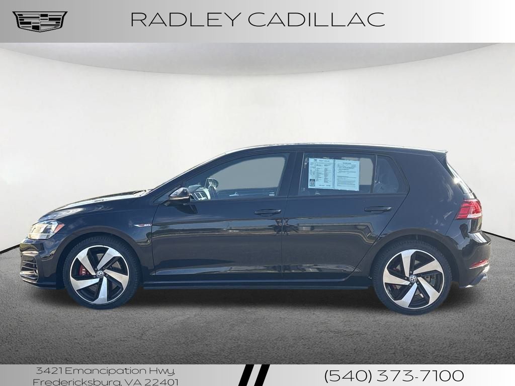 3VW5T7AUXMM011045