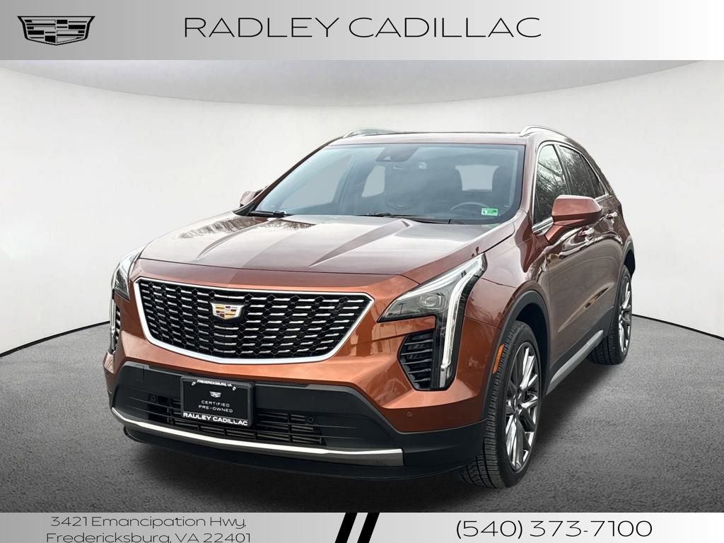 2019 CADILLAC XT4 SUV 