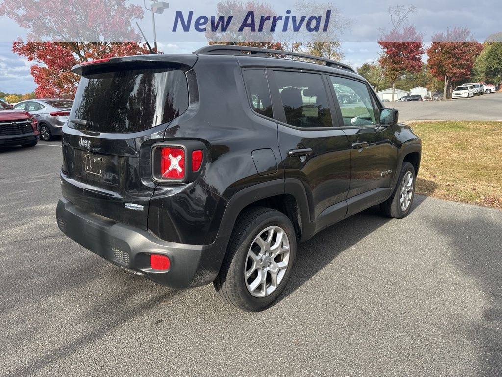 Used 2017 Jeep Renegade Latitude SUV