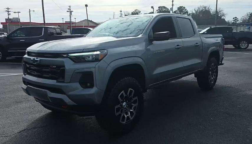 2023 Chevrolet Colorado Z71 Crew Cab 4WD