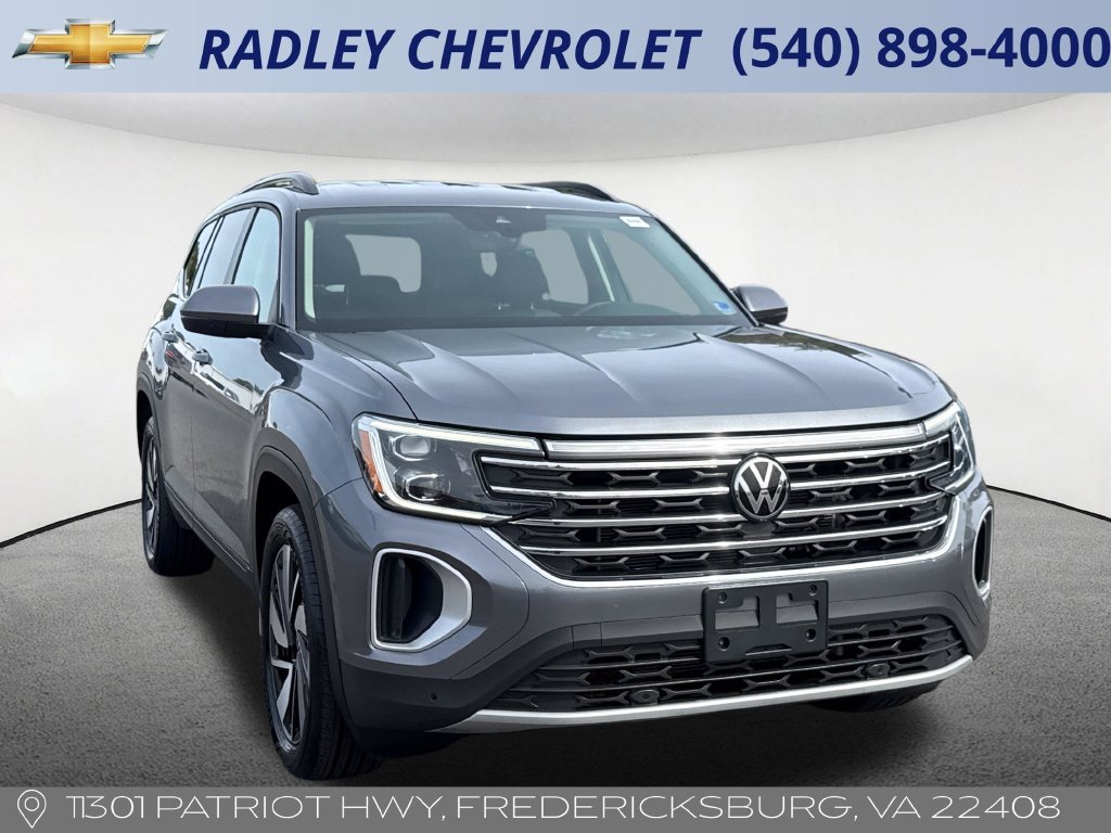 2025 Volkswagen Atlas SE w/Tech - Photo 21