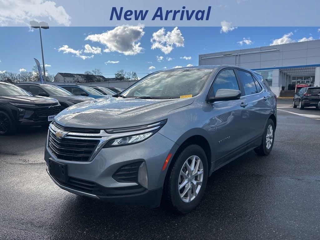 2023 Chevrolet Equinox LT's photo