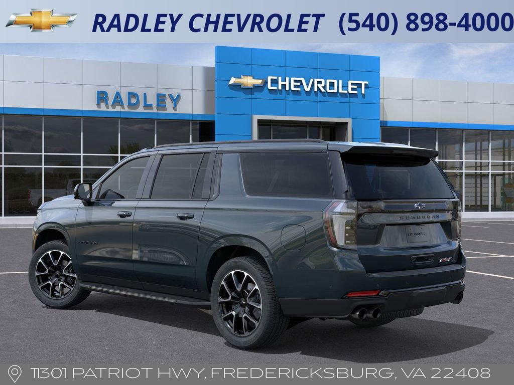2026 Chevrolet Suburban RST photo 2