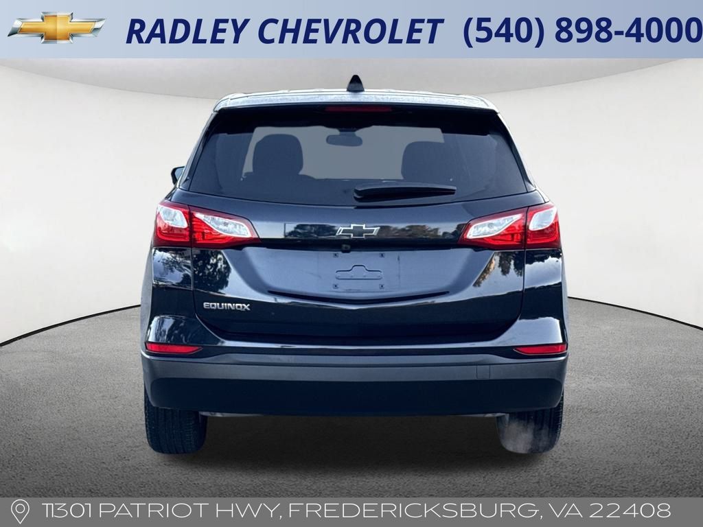2021 Chevrolet Equinox LS photo 4