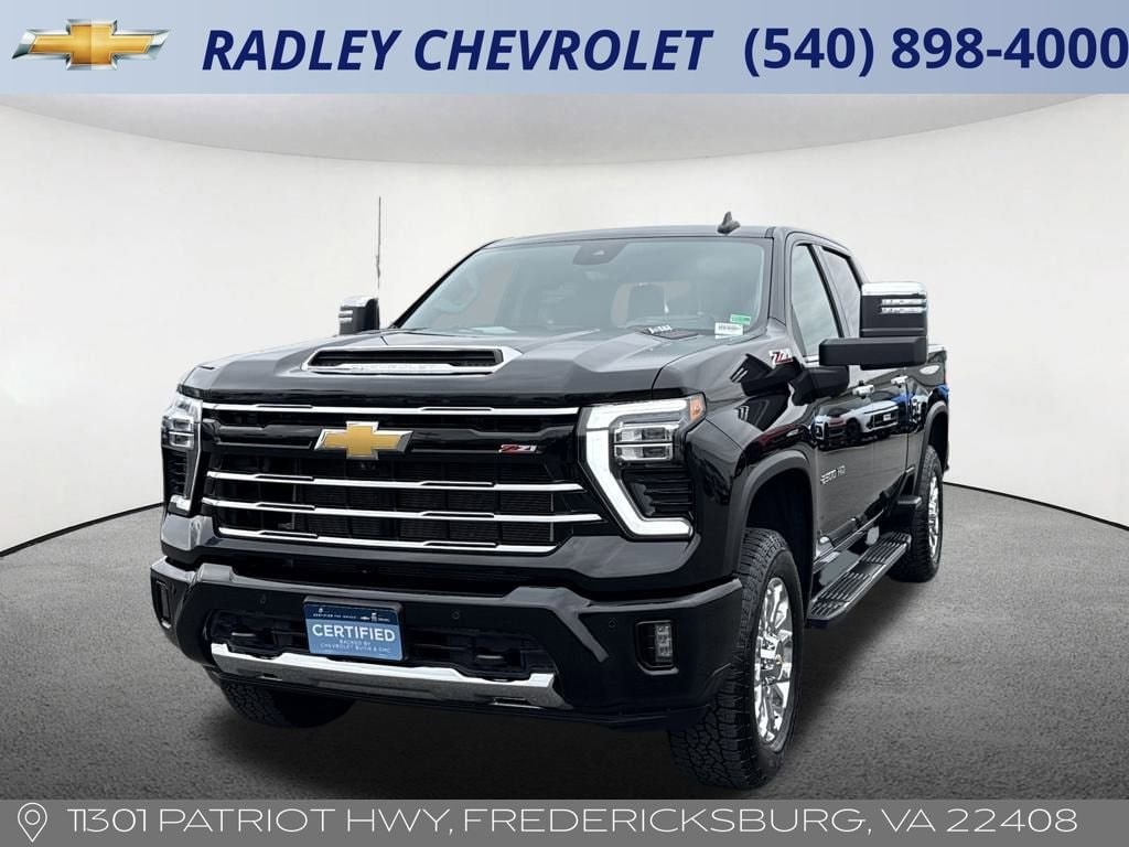 2025 Chevrolet Silverado 2500 HD Truck Crew Cab 