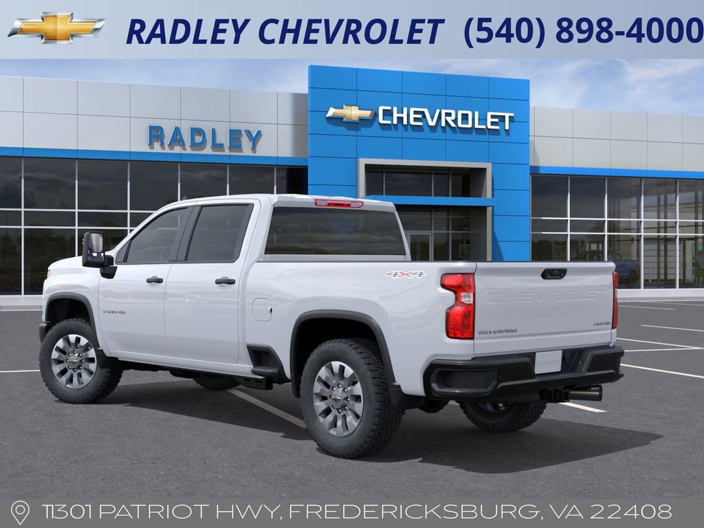 2026 Chevrolet Silverado 2500HD Custom photo 3