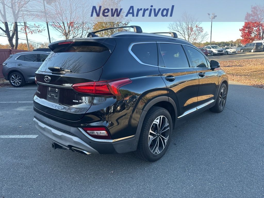 2019 Hyundai Santa Fe Ultimate photo 3