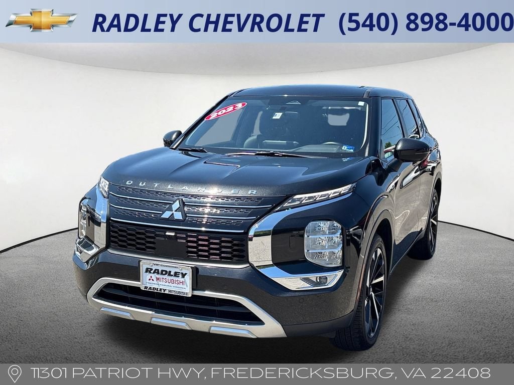 Black 2023 Mitsubishi Outlander SUV / Crossover All-Wheel Drive Continuously Variable Transmission
