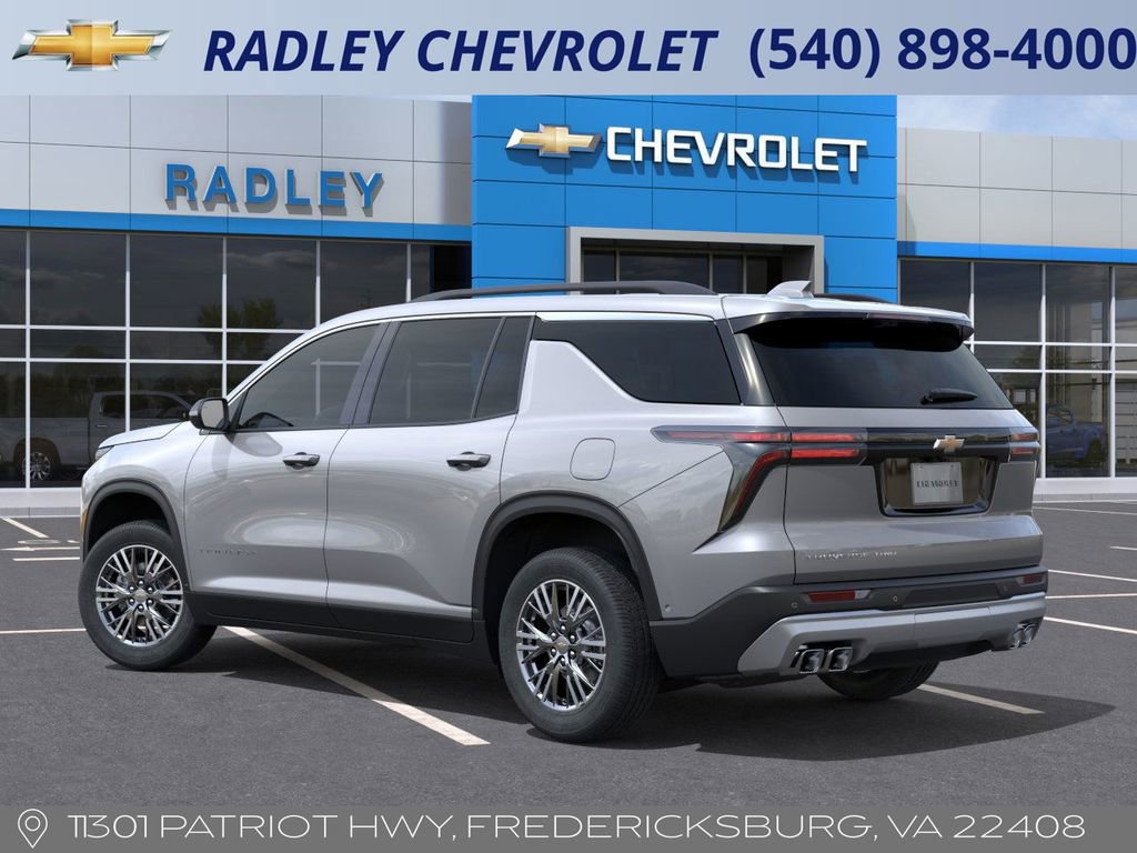 2026 Chevrolet Traverse photo 2