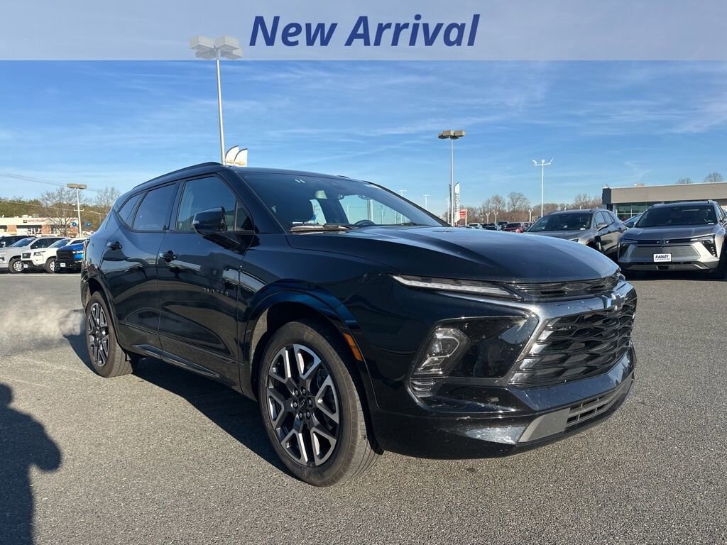 Used 2025 Chevrolet Blazer RS SUV