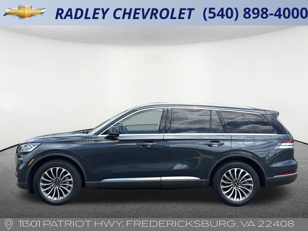 2022 Lincoln Aviator Reserve photo 2