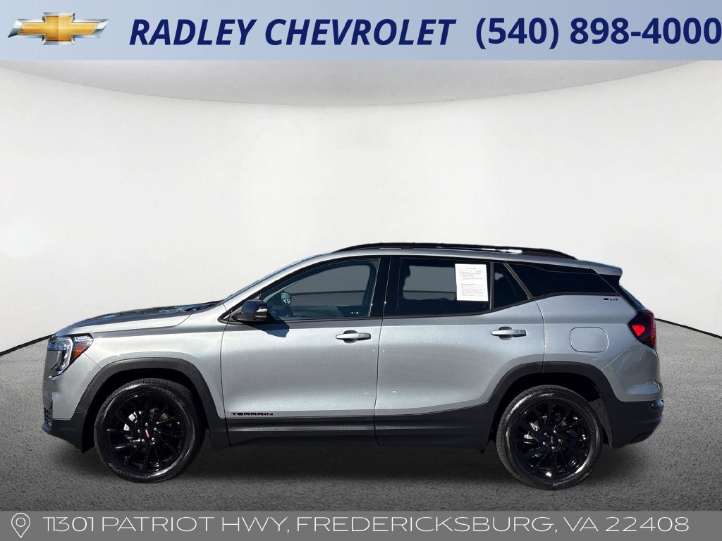 2023 GMC Terrain SLT - Photo 17