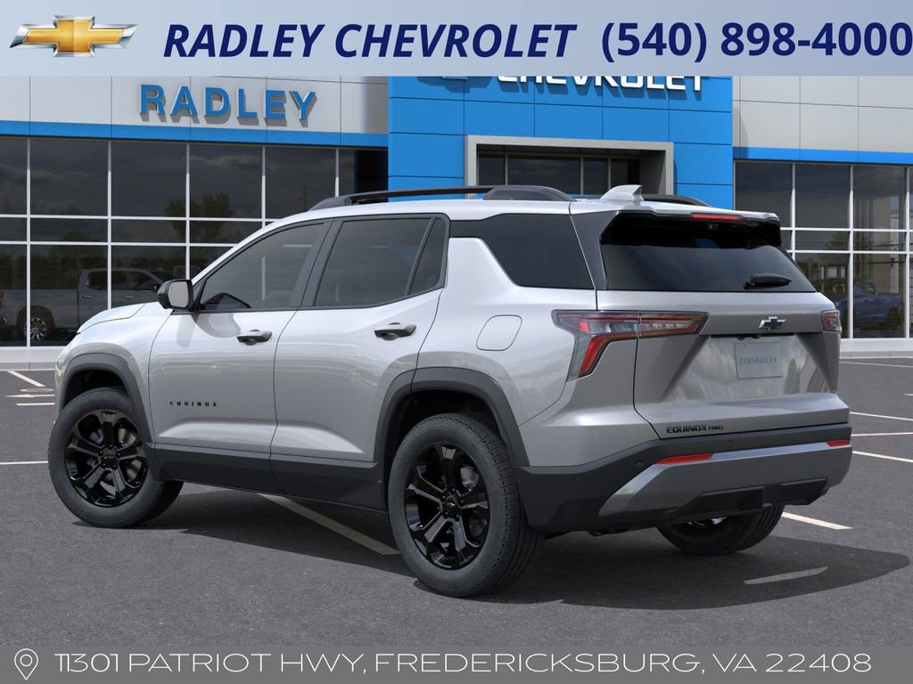 2026 Chevrolet Equinox LT photo 2