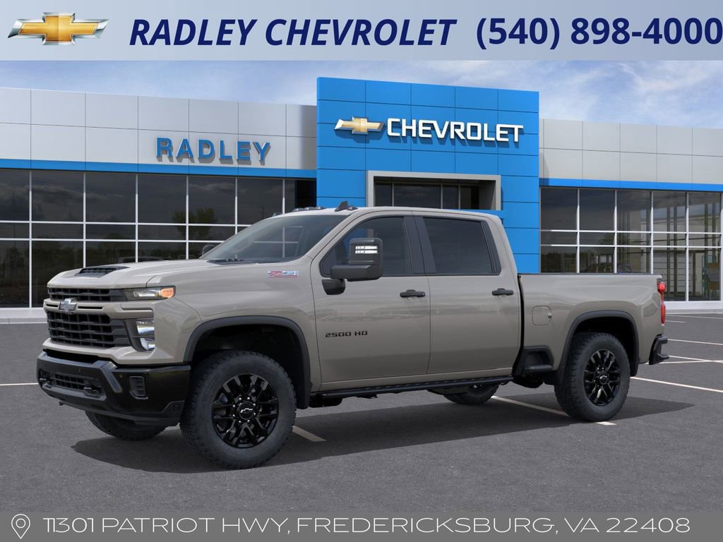 2026 Chevrolet Silverado 2500HD Custom photo 2