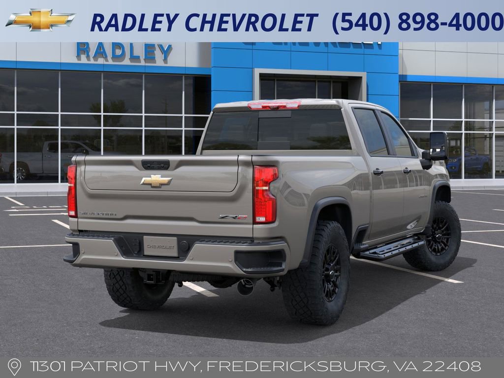 2026 Chevrolet Silverado 2500HD ZR2 photo 4