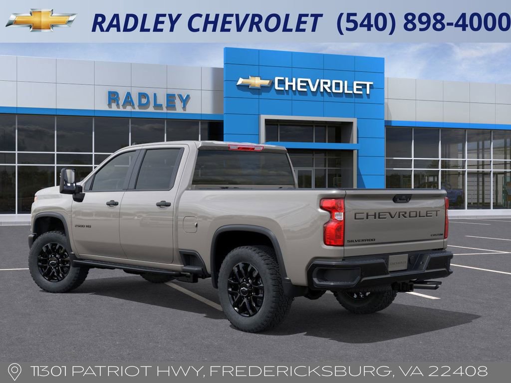 2026 Chevrolet Silverado 2500HD Custom photo 3